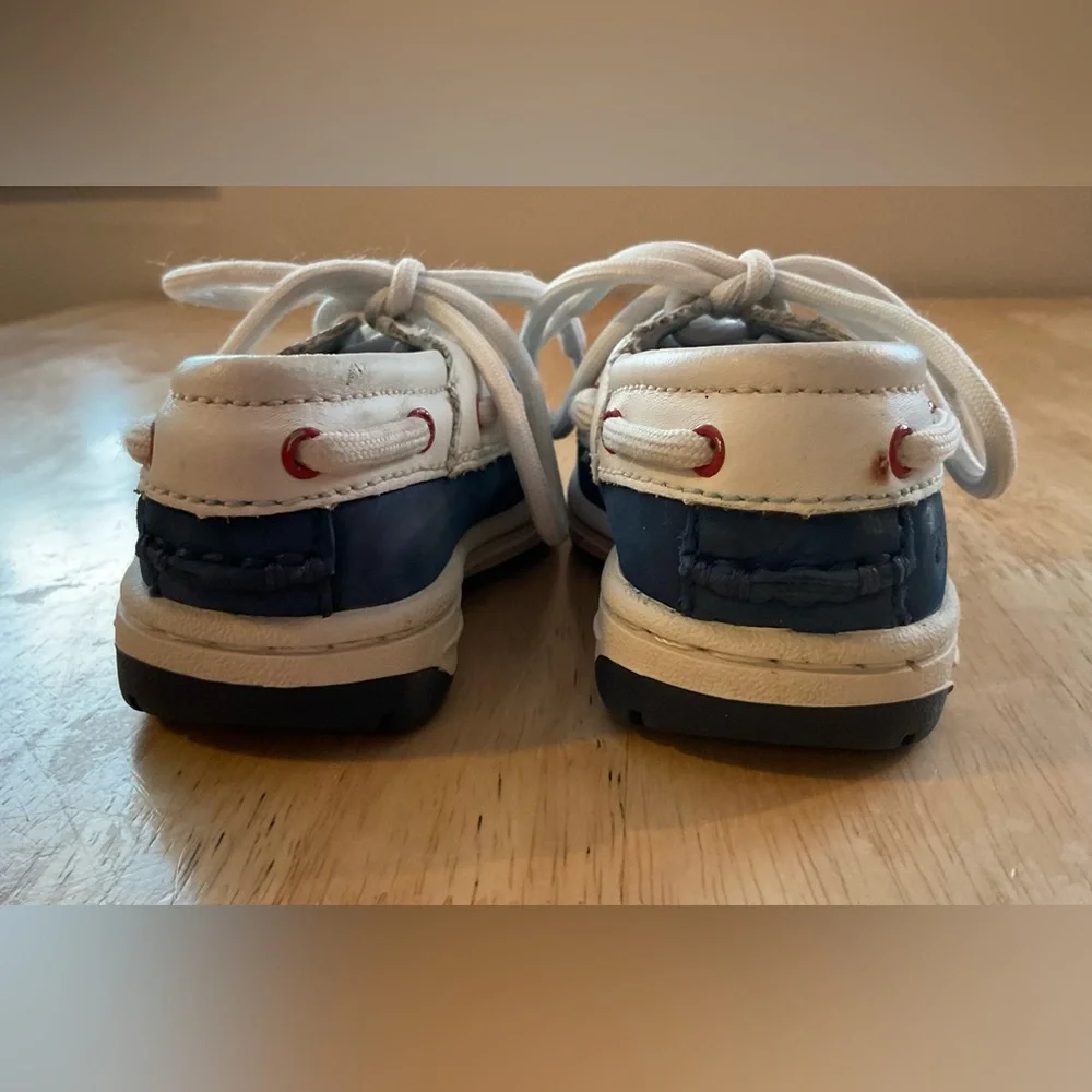 Timberland Baby Shoes Size 6 Blue White Red Lace Up Leather Boat Shoes Classic